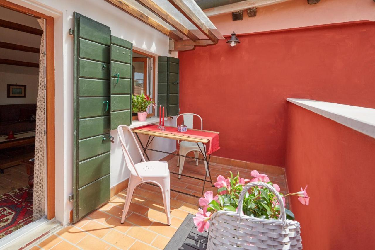 Acqua - Attico Con Terrazza Apartment Venesia Bagian luar foto