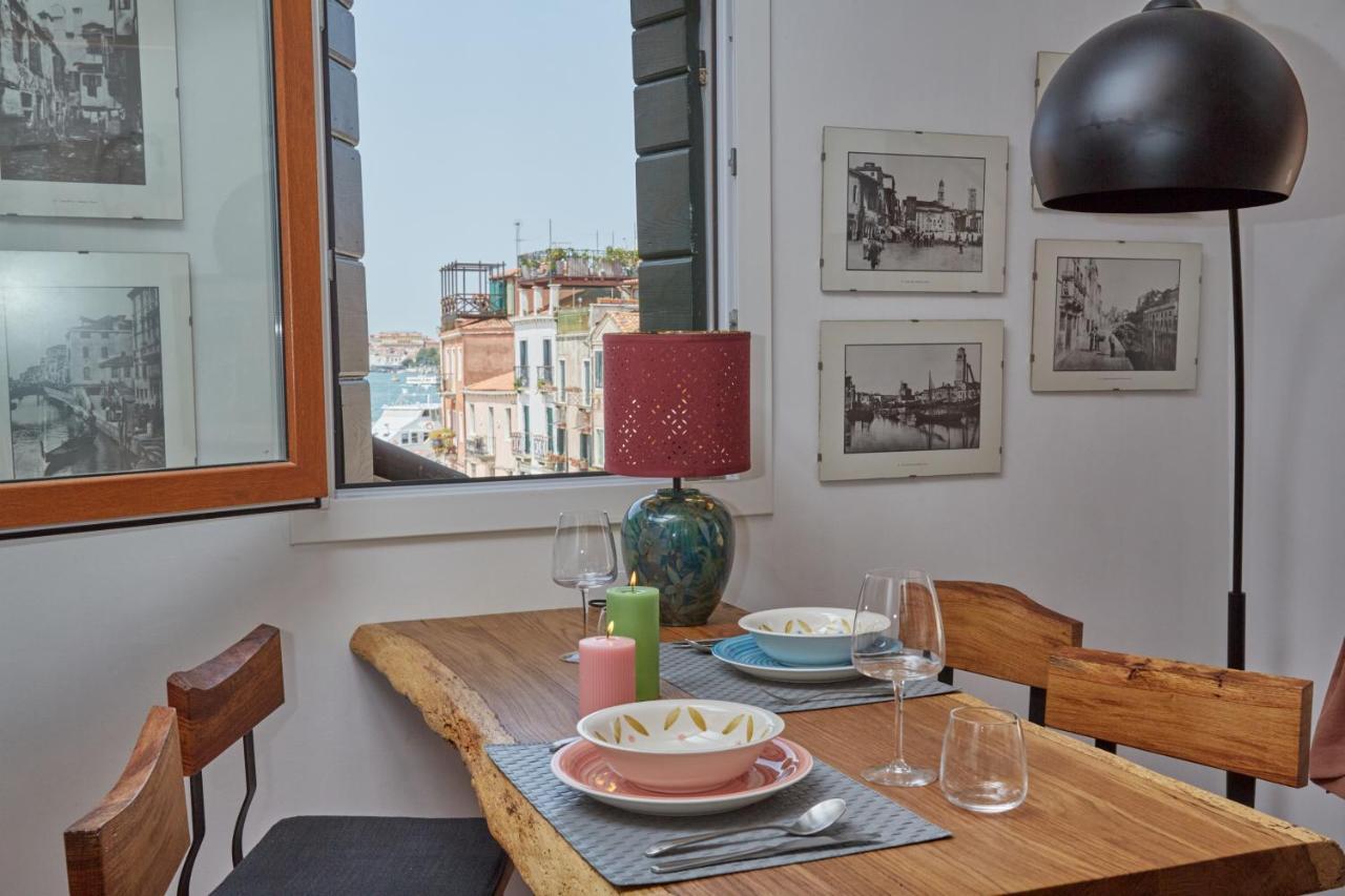 Acqua - Attico Con Terrazza Apartment Venesia Bagian luar foto
