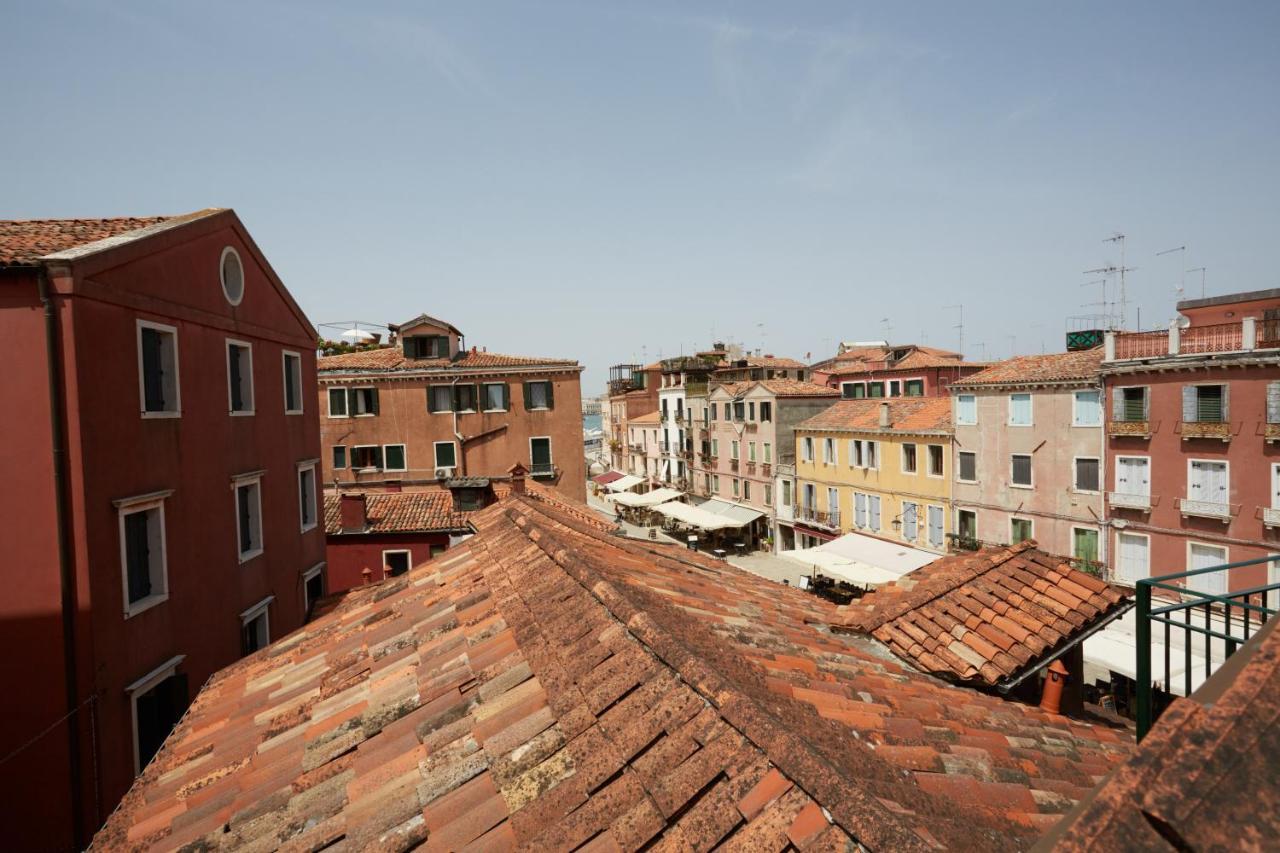 Acqua - Attico Con Terrazza Apartment Venesia Bagian luar foto
